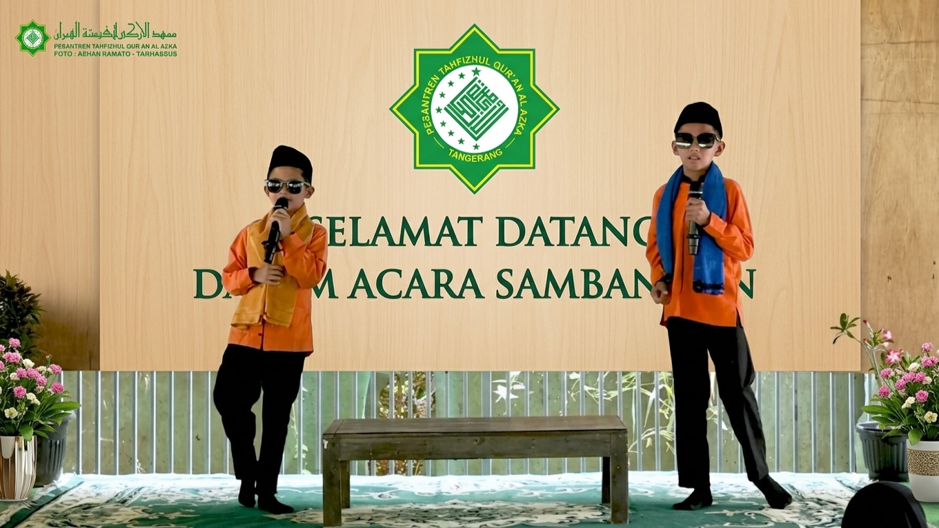 Tampar Realitas Korupsi, Muhamad Farid dan Zidniy Ilman Pukau Orang Tua Lewat Pidato Kritis dalam Acara Sambangan Pesantren Al-Azka Cisauk